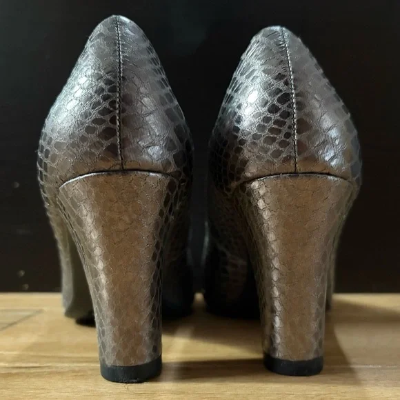 Aerosoles Heelrest Snakeskin Patterned Heels - Picture 4 of 9
